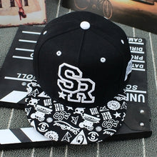 Load image into Gallery viewer, Flat Hat Along Male Han Edition Hip-hop Cap Wet Summer Joker Fashion Popular Logo Baseball Cap Leisure Female Flat Brim Cap - Larry's Anything Goes