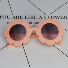 Load image into Gallery viewer, 2019 New Baby Kids Sunflower Sunglasses Novelty Toys Child Boys Girls Shades Baby ANTI-UV Sun Glasses Outdoor - Larry&#39;s Anything Goes