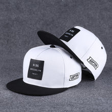 Load image into Gallery viewer, Flat Hat Along Male Han Edition Hip-hop Cap Wet Summer Joker Fashion Popular Logo Baseball Cap Leisure Female Flat Brim Cap - Larry&#39;s Anything Goes